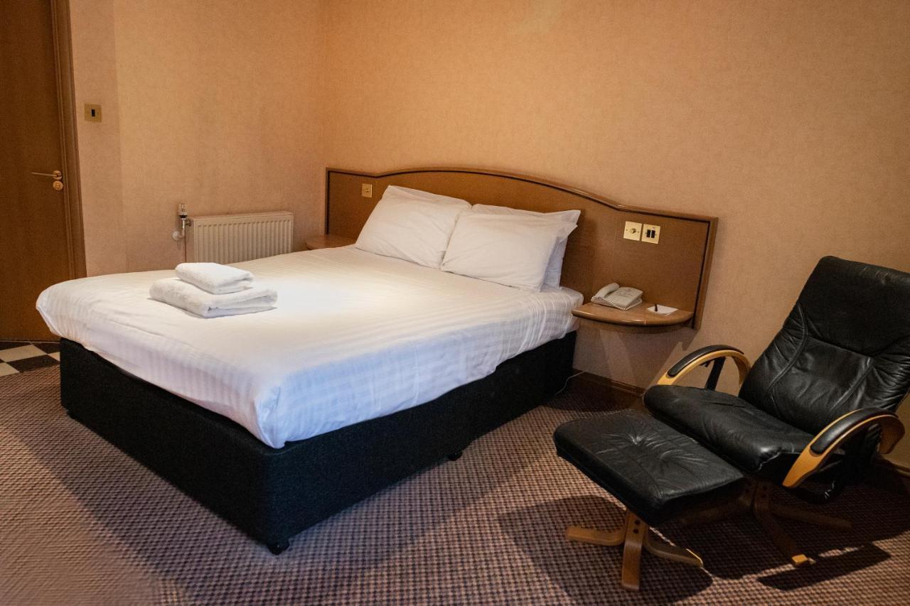 Ramada Birmingham/Sutton Coldfield Hotel Exterior foto